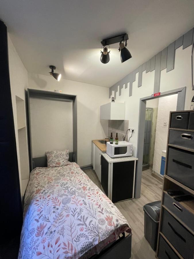 Ambert Centreville La Studette Tout Confort Buitenkant foto